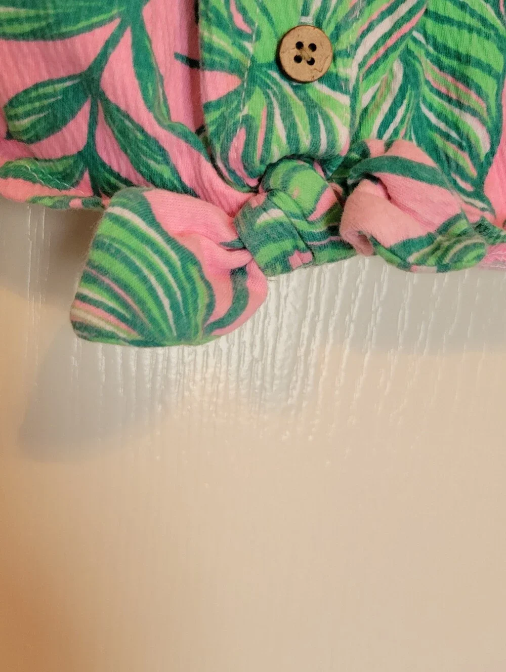 Tommy Bahama Kids Pink Tropical Leaf Tie Front Sleeveless Top Small 5/6